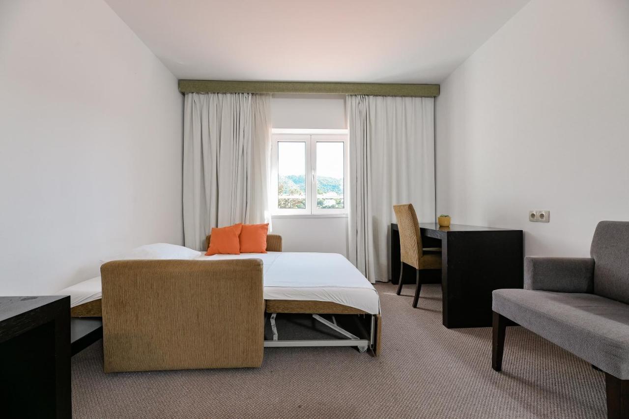Hotel International Раб Екстериор снимка